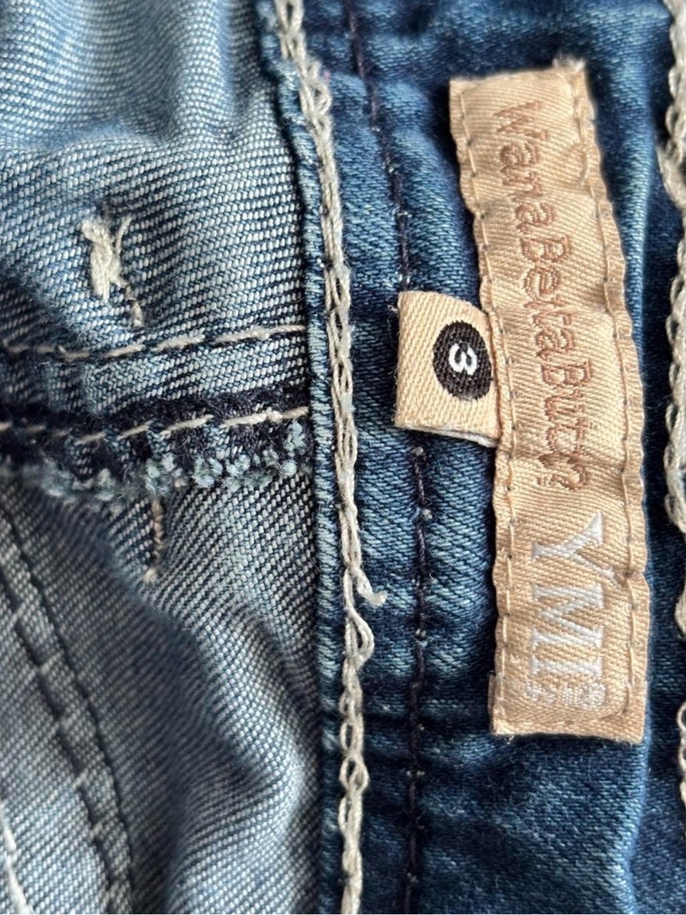 YMI WannaBettaButt Skinny Jeans Y2K Dark Wash Distressed Embroidered Size 3 - Picture 4 of 4